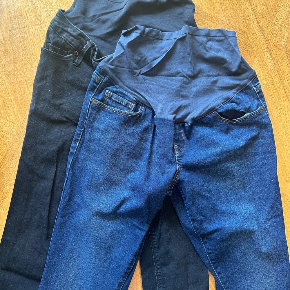 Old Navy Maternity Skinny Jeans in Dark Blue